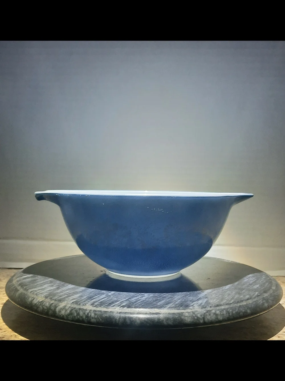 Pyrex vintage colonial